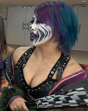 Asuka WWE