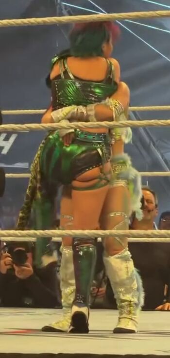 Asuka WWE