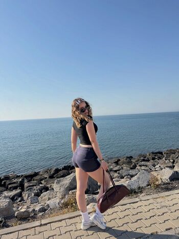 Full leaked Asya yaman private onlyfans photo