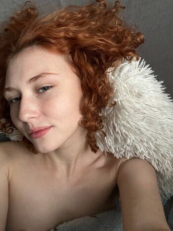 Full leaked Frankiebunny/ private onlyfans photo