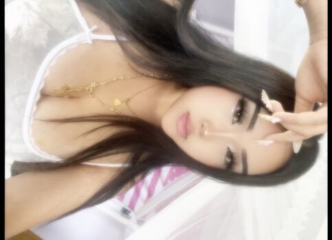 Full leaked At isabellacyh private onlyfans photo