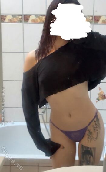 Full leaked Atzenfodse private onlyfans photo