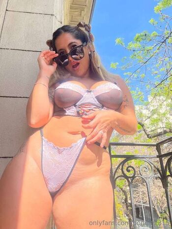 Full leaked Aubry hales private onlyfans photo
