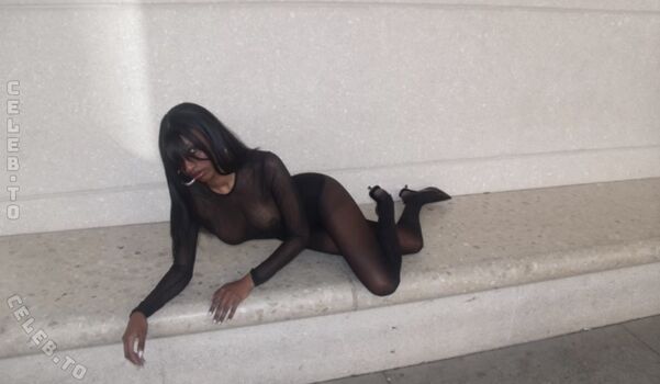 Full leaked Audrey private onlyfans photo