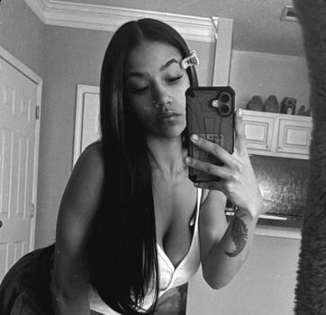 AuhnaMarie