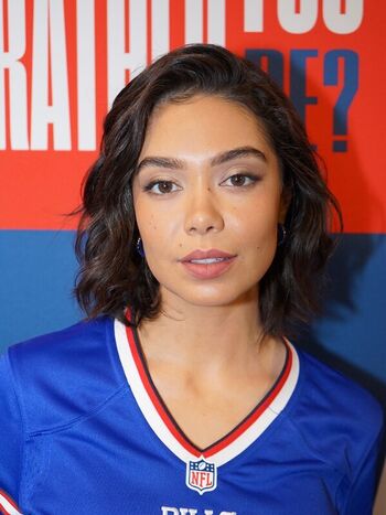 Full leaked Auli i cravalho private onlyfans photo