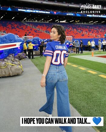 Full leaked Auli i cravalho private onlyfans photo