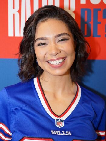 Full leaked Auli i cravalho private onlyfans photo