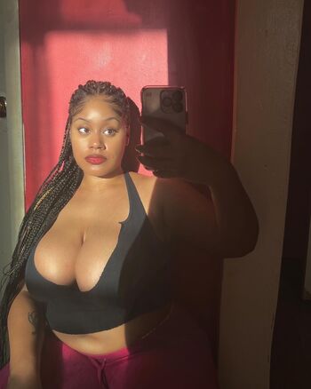 Full leaked Auntynajaa private onlyfans photo