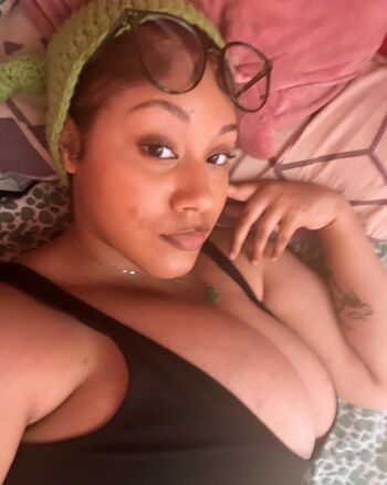 Full leaked Auntynajaa private onlyfans photo