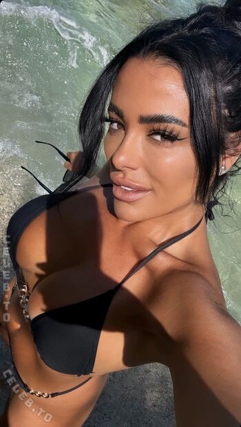 Full leaked Aura officiel private onlyfans photo