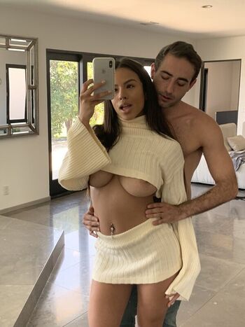 Full leaked Autumn falls private onlyfans photo