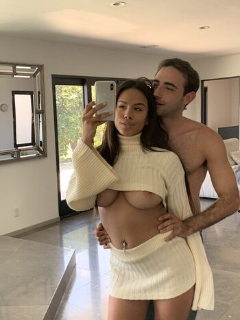 Full leaked Autumn falls private onlyfans photo
