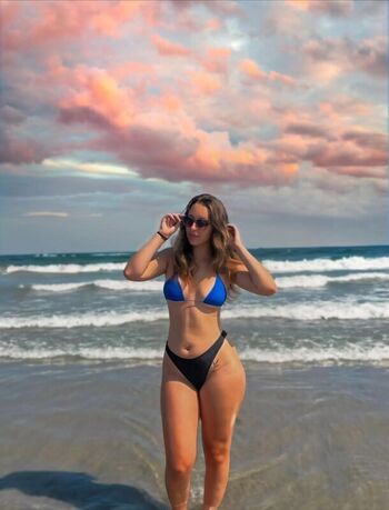 Full leaked Ava barone private onlyfans photo