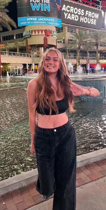 Full leaked Ava de campo private onlyfans photo