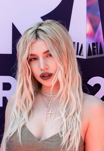 Full leaked Ava max  page private onlyfans photo