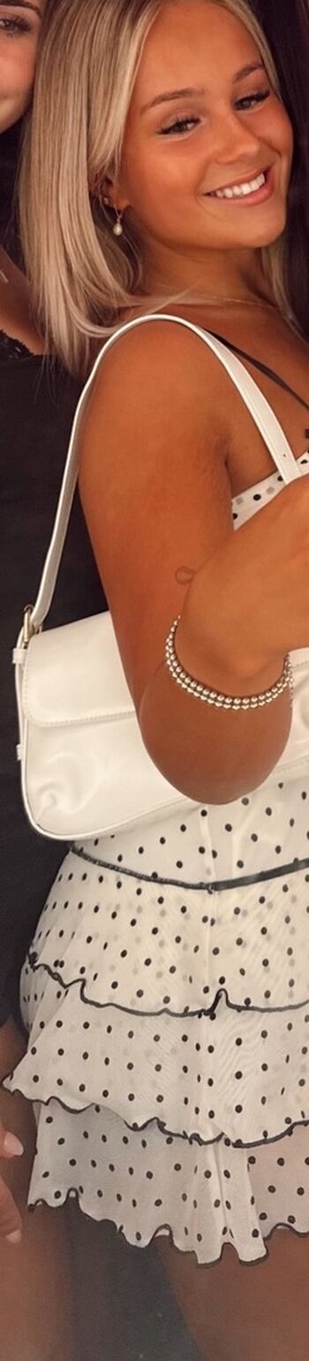 Full leaked Barbieelibarbie/ private onlyfans photo