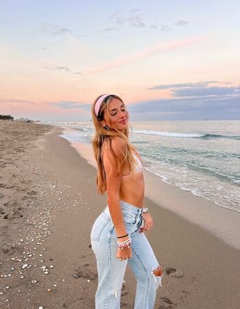 Full leaked Avakapurch page private onlyfans photo