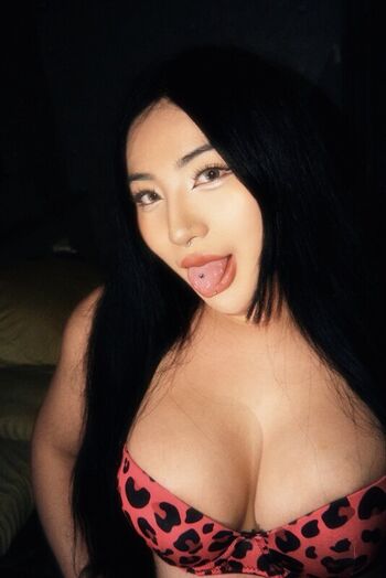 Full leaked Avalynbabe private onlyfans photo