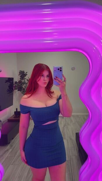 Full leaked Avasreddiary page private onlyfans photo