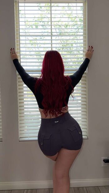 Full leaked Avasreddiary private onlyfans photo