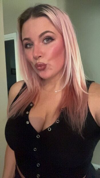 Full leaked Averageallison private onlyfans photo