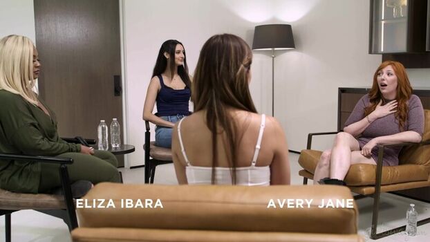 Full leaked Avery jane private onlyfans photo