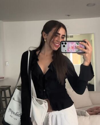 Full leaked Avia butler private onlyfans photo
