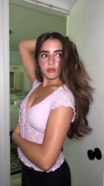 Full leaked Avia butler private onlyfans photo
