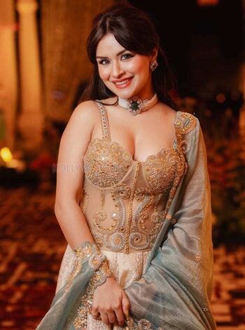 Full leaked Avneet kaur private onlyfans photo