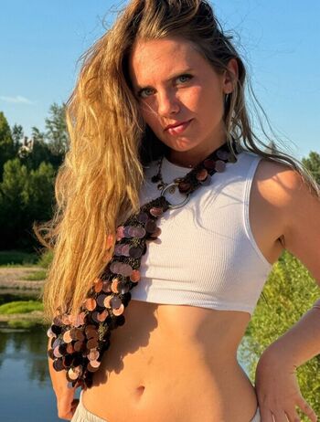 Axelle Maga