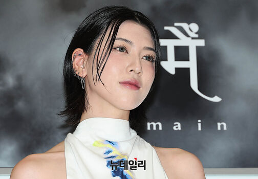 Ayaka Miyoshi
