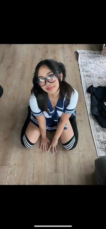 Full leaked Ayasuzuki private onlyfans photo