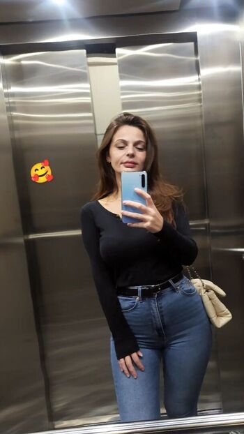 aycicekmeltem