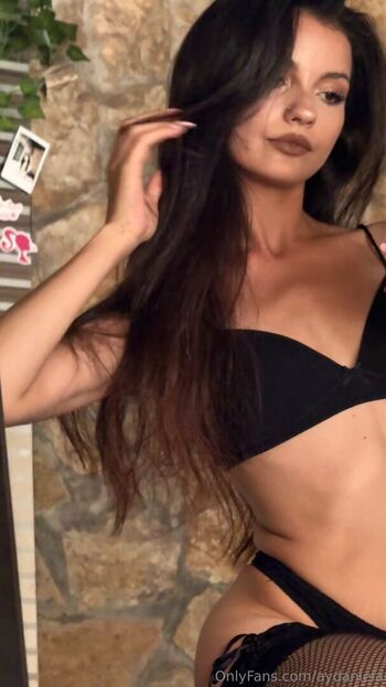Full leaked Aydaniela page private onlyfans photo
