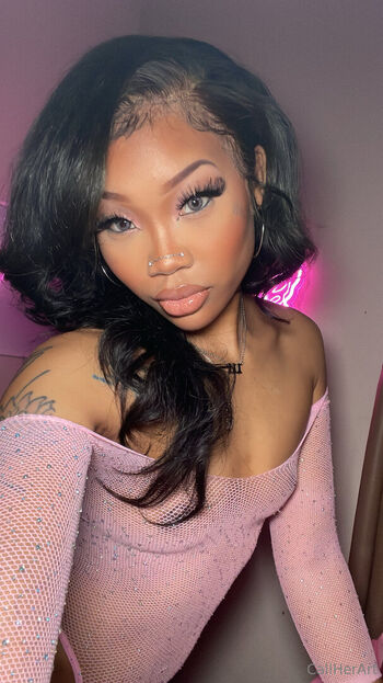 Full leaked Ayisha mina private onlyfans photo