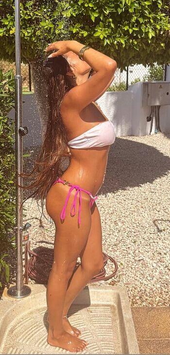 Full leaked Aylawingx private onlyfans photo