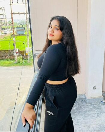 Full leaked Ayushi bhardwaj page private onlyfans photo