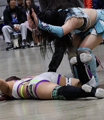 Full leaked Aliaugh/ private onlyfans photo