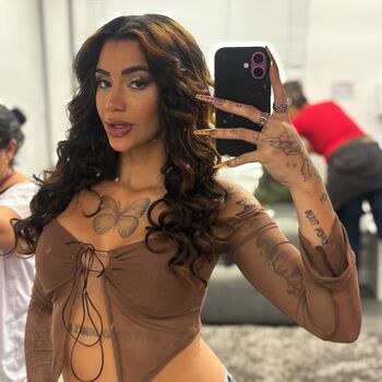 Full leaked White sakuraa/ private onlyfans photo