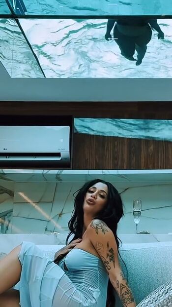 Full leaked Emma langevin/ private onlyfans photo