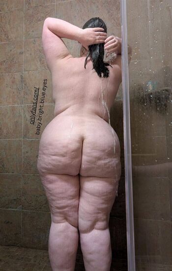 Baby.bright.blue.eyes