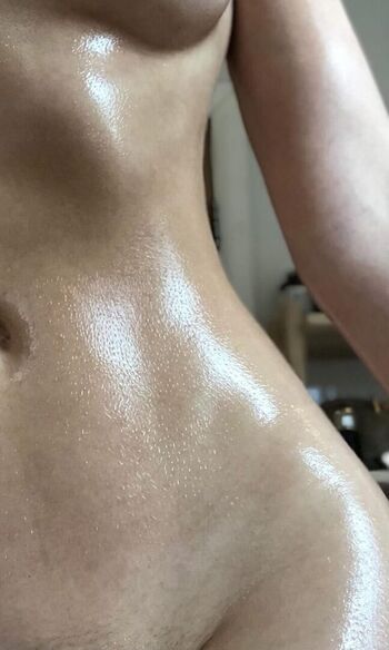 Full leaked Baby m g private onlyfans photo