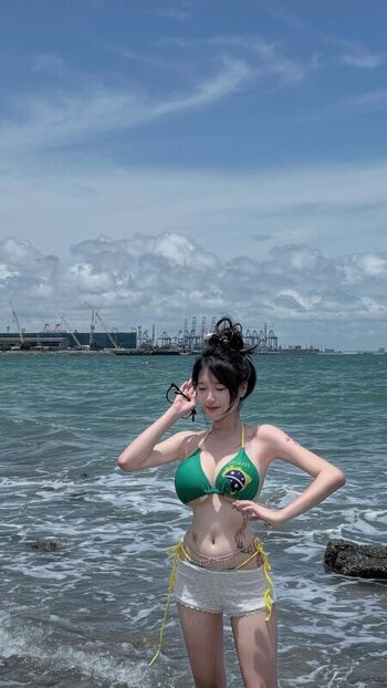 Full leaked Babyaunxy private onlyfans photo