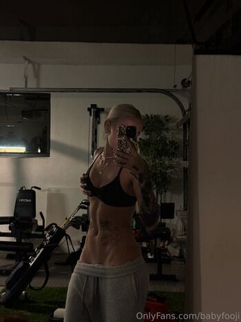 babyfooji / peachtot