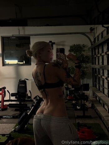 babyfooji / peachtot