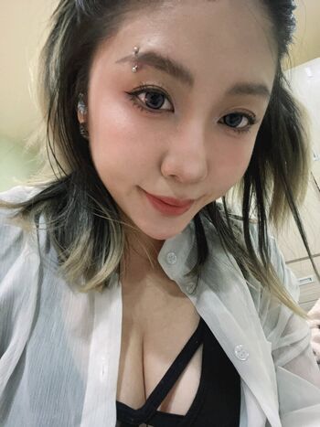 Full leaked Babyhsu private onlyfans photo