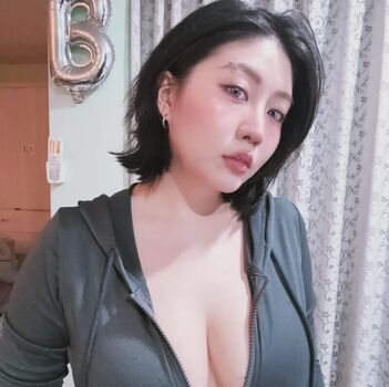 Full leaked Babyhsu page private onlyfans photo