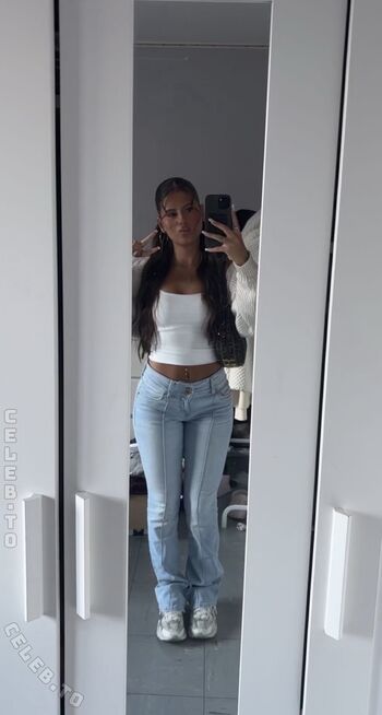 Full leaked Babyyjuli private onlyfans photo