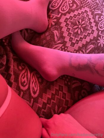 Full leaked Badandpretty private onlyfans photo